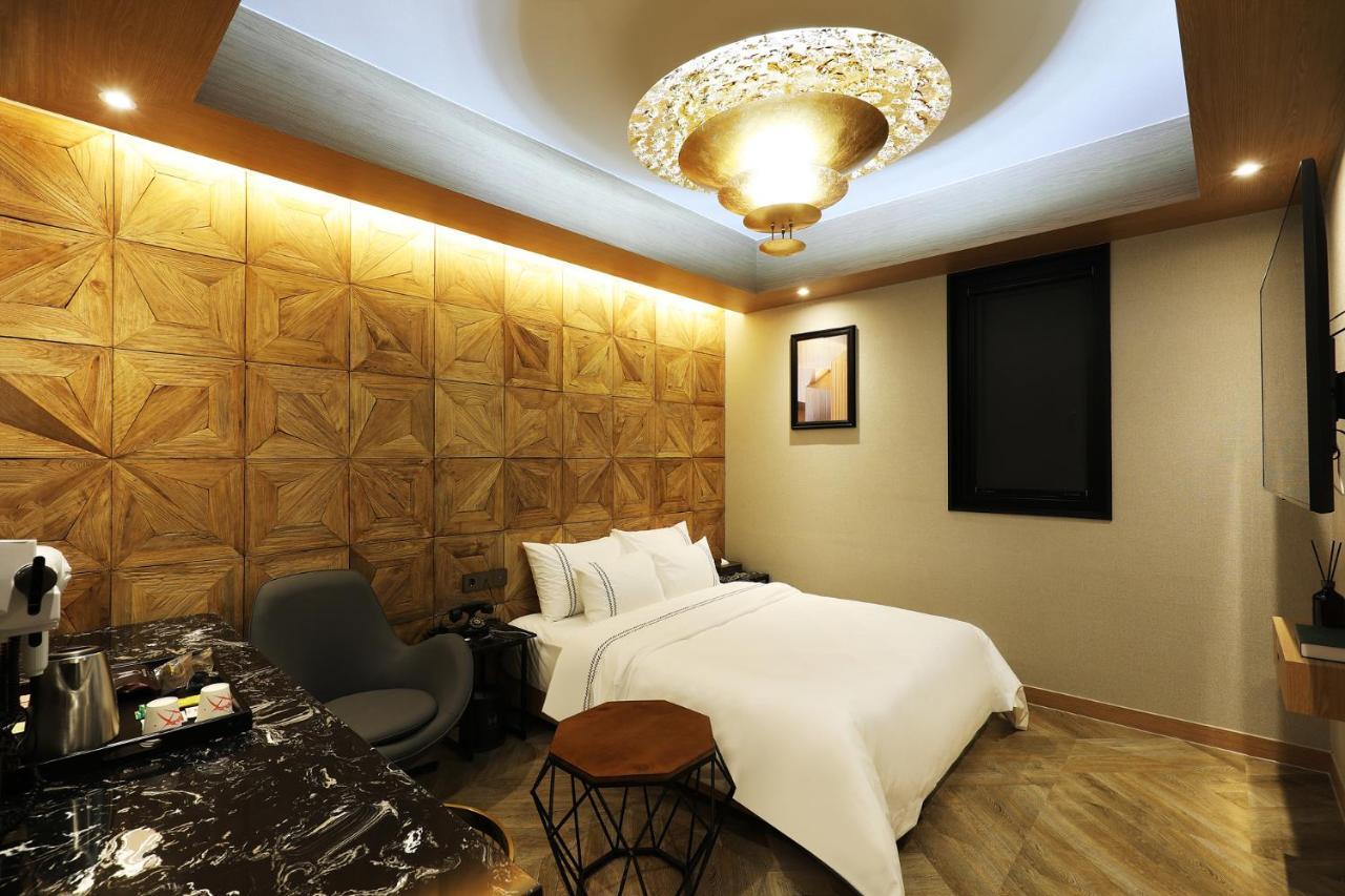 Mari Hotel Чхунджу Экстерьер фото